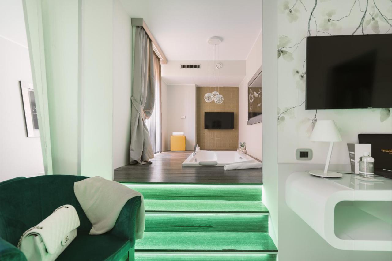 Montenapoleone Suites Milan Luaran gambar