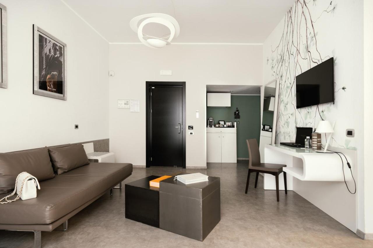 Montenapoleone Suites Milan Luaran gambar