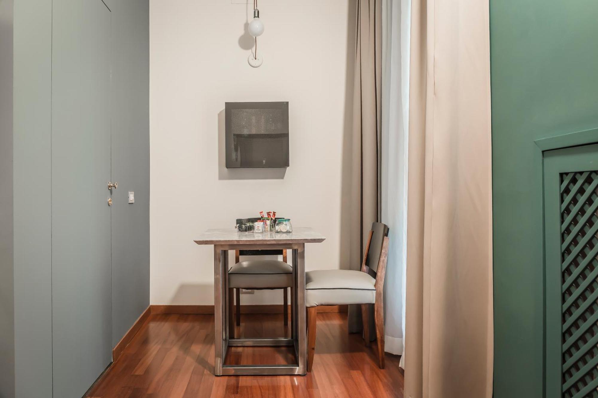 Montenapoleone Suites Milan Luaran gambar